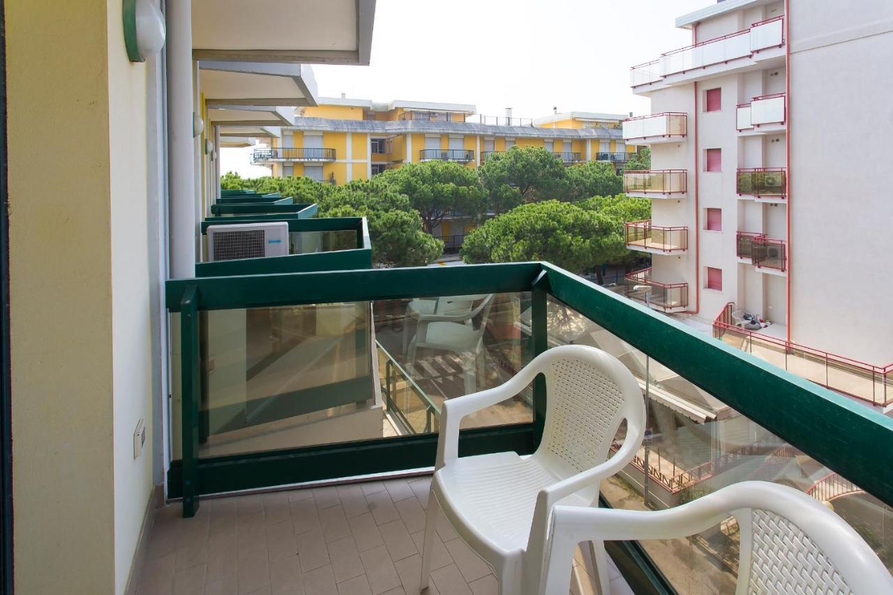 Appartement Costa Del Sol à Jesolo Extérieur photo